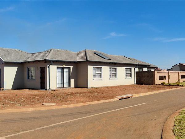 2 Bedroom Property for Sale in Bergsig Western Cape